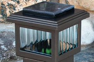 Polaris_solar-rail-light-bronze