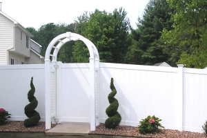 Highland II arbor inline with estate privacy